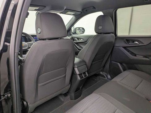 New 2026 Chevrolet Equinox LT image 18