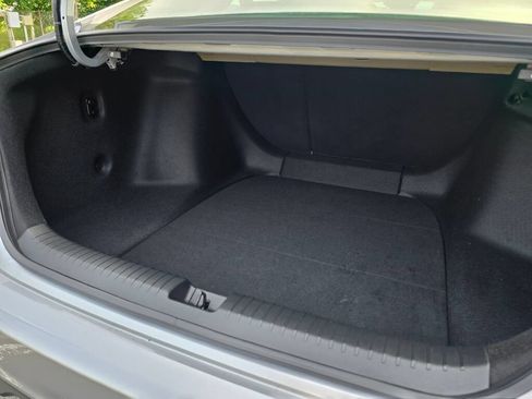Certified 2025 Honda Accord SE image 17