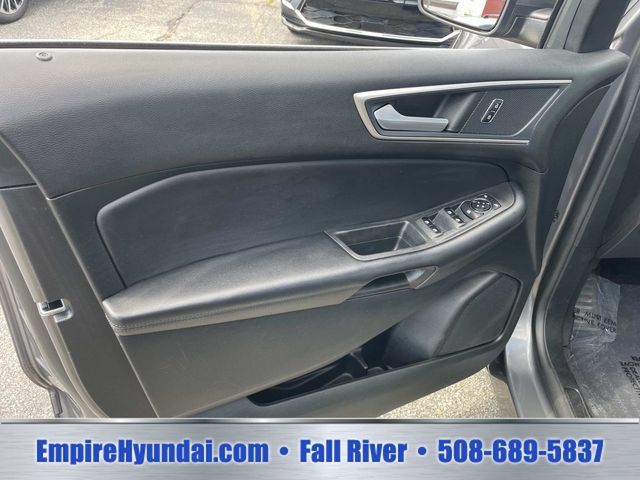 Used 2023 Ford Edge SEL AWD/4WD image 17