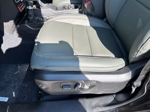New 2026 Jeep Gladiator Mojave AWD/4WD image 22