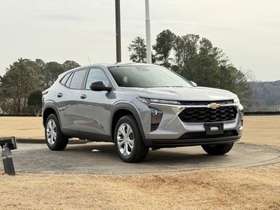 Used 2024 Chevrolet Trax LS w/ Driver Confidence Package