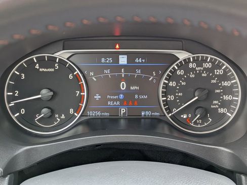 Used 2023 Nissan Altima 2.0 SR FWD image 11