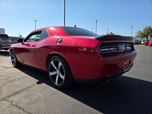 Used 2016 Dodge Challenger R/T Plus RWD image 4