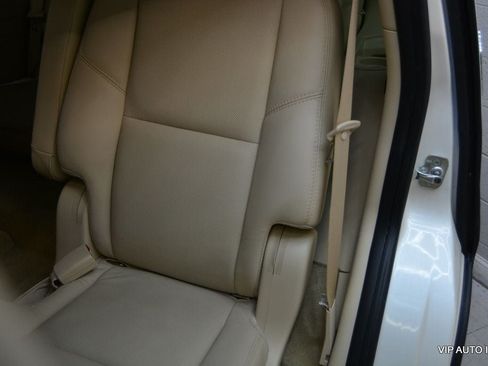 Used 2007 Cadillac Escalade AWD w/ Information Package image 27