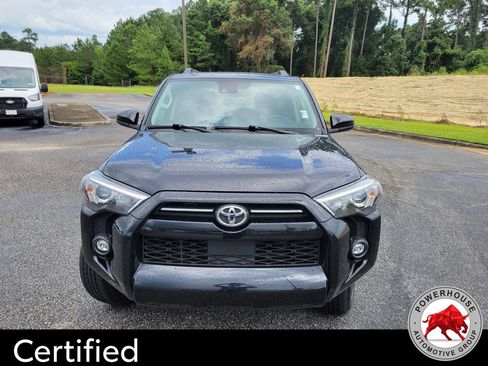 Used 2024 Toyota 4Runner SR5 AWD/4WD image 10