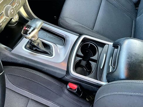 Used 2019 Dodge Charger SXT image 17