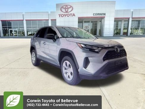 Used 2024 Toyota RAV4 LE image 13