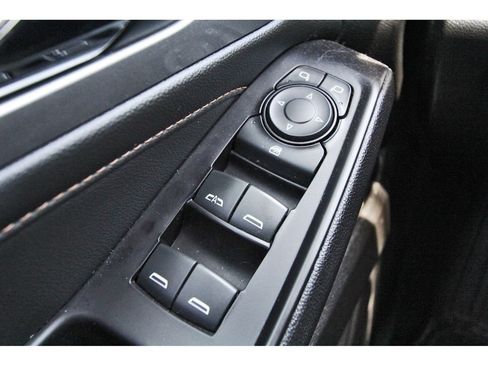 Used 2019 Chevrolet Traverse LT FWD image 20