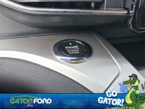 Used 2020 Ford Explorer XLT w/ Equipment Group 202A image 19