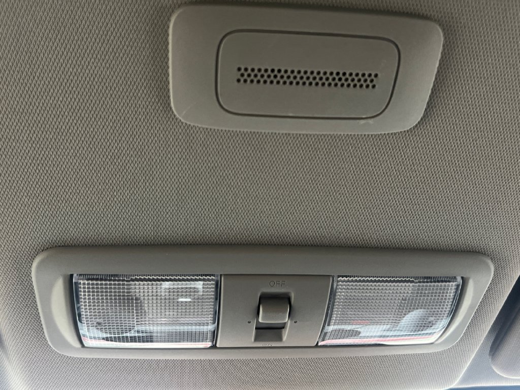New 2027 Nissan Frontier SV RWD image 8