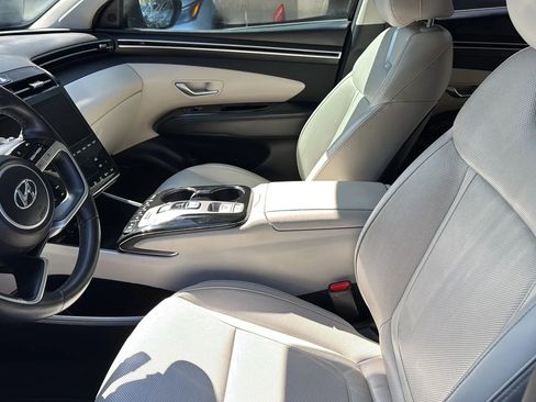 Used 2022 Hyundai Tucson Limited image 14