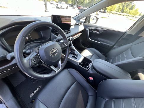 Used 2025 Toyota RAV4 Limited w/ Advanced Technology Package FWD image 17