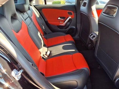 Used 2025 Mercedes-Benz CLA 250 image 19