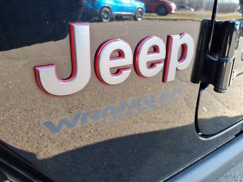 Used 2021 Jeep Wrangler Unlimited Rubicon w/ LED Lighting Group image 13