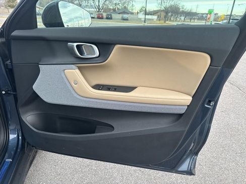 Used 2022 Polestar Polestar 2 w/ Plus Package image 23