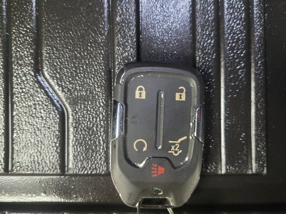 Used 2018 GMC Terrain Denali w/ Advanced Safety Package AWD/4WD image 32
