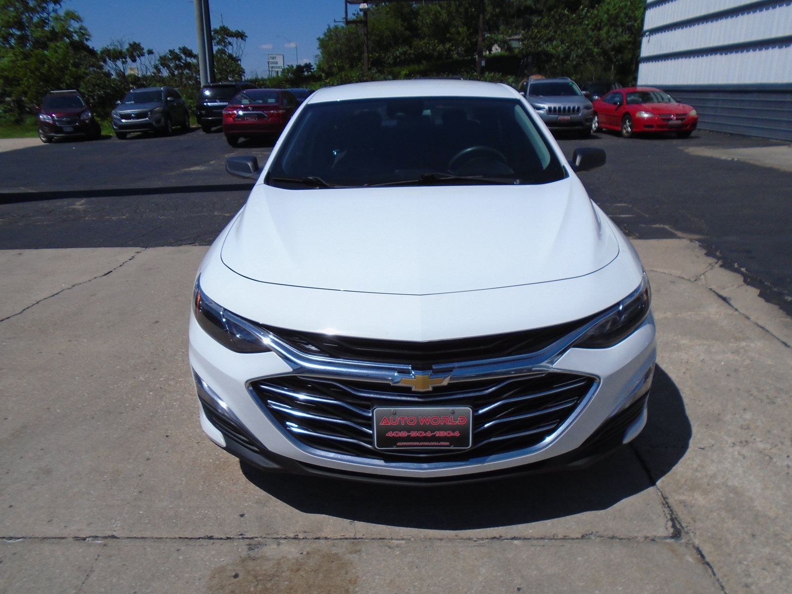 Used 2023 Chevrolet Malibu LS FWD image 7