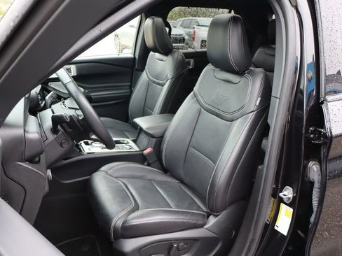 Used 2023 Ford Explorer ST w/ Equipment Group 401A AWD/4WD image 14