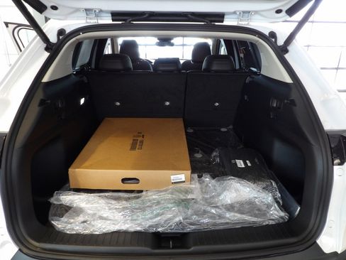 Certified 2025 MAZDA CX-50 AWD 2.5 S w/ Weather Package image 19