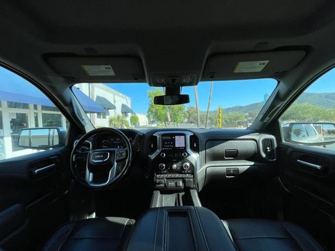 Used 2019 GMC Sierra 1500 SLT w/ SLT Premium Plus Package AWD/4WD image 16