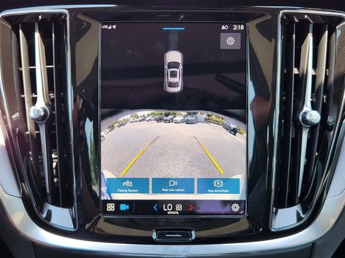 Used 2025 Volvo S60 B5 Core w/ Protection Package Premier image 18