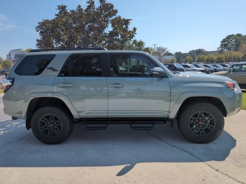 Used 2023 Toyota 4Runner TRD Off-Road Premium w/ Moonroof Package image 11