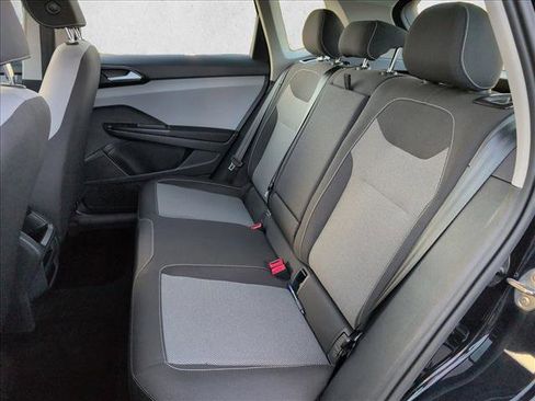 Certified 2023 Volkswagen Taos S image 19