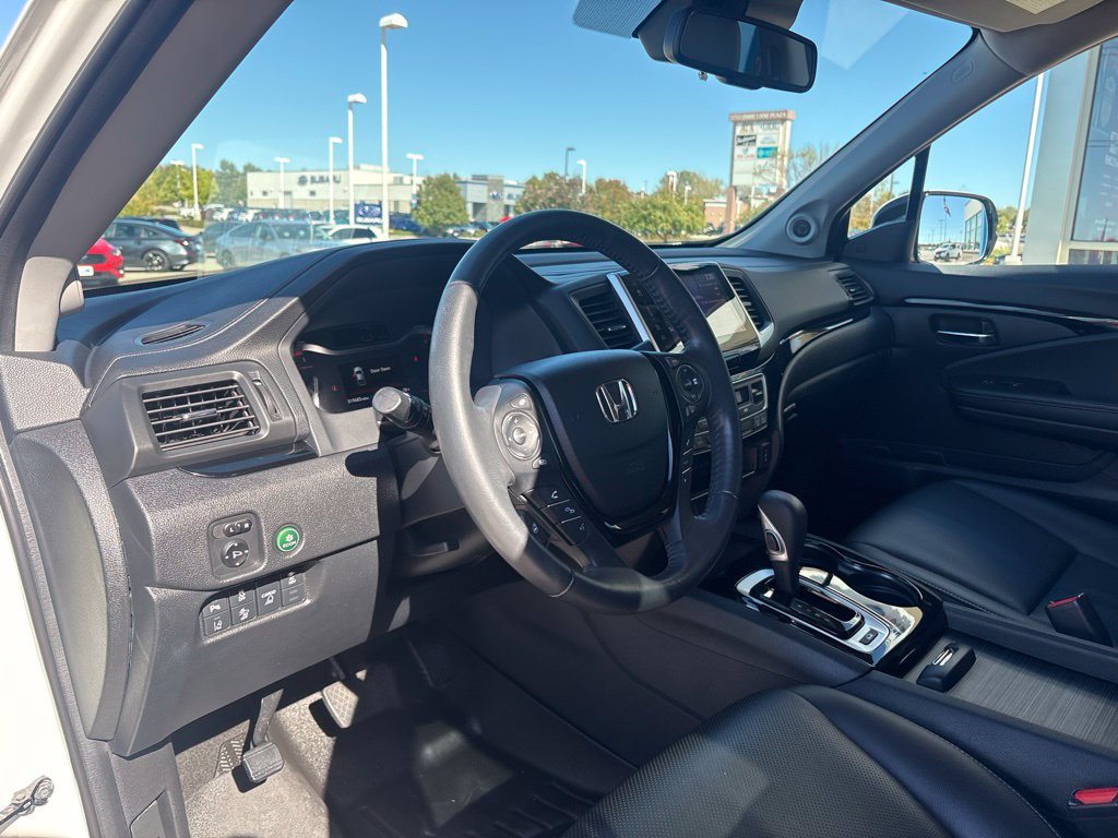 Used 2017 Honda Ridgeline RTL-E image 11