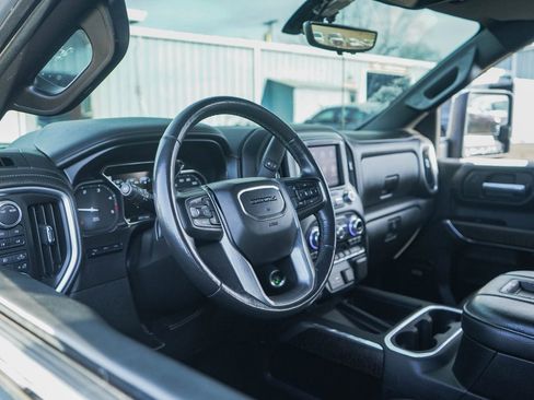 Used 2020 GMC Sierra 2500 Denali w/ Denali Ultimate Package image 6