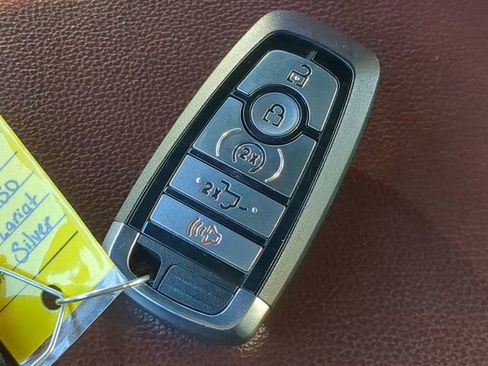 Used 2021 Ford F150 Lariat w/ Equipment Group 502A High image 30