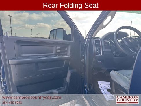 Used 2018 RAM 2500 Tradesman w/ Chrome Appearance Group image 11