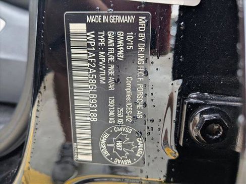 Used 2016 Porsche Macan Turbo image 26