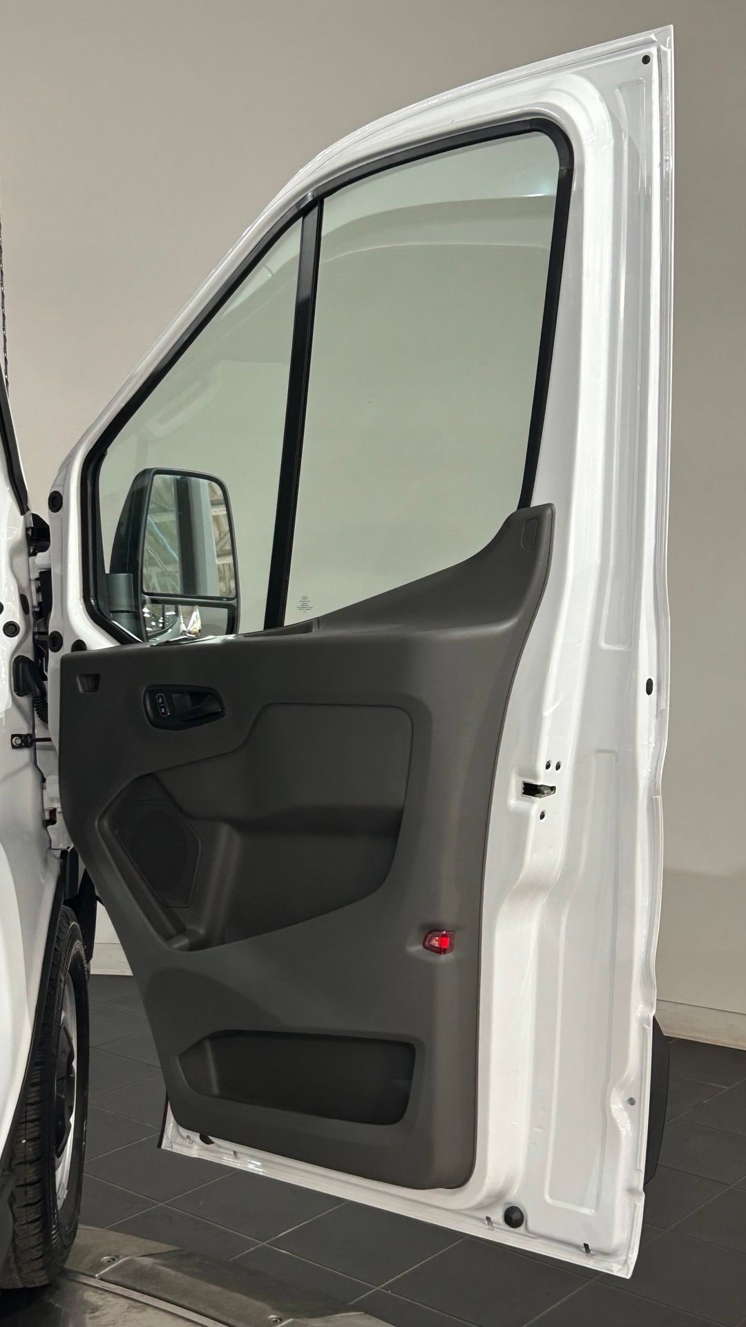 New 2026 Ford Transit 350 XL RWD image 33