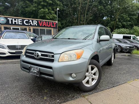 Used 2008 Toyota RAV4 Limited AWD/4WD image 2