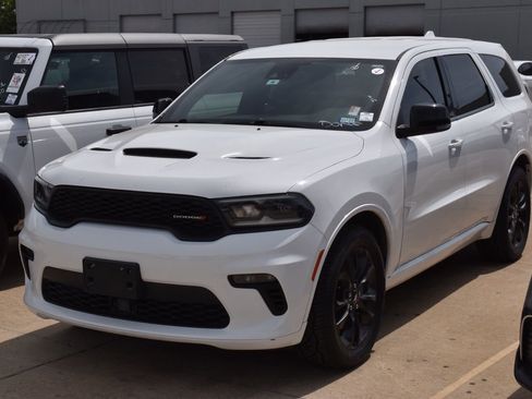 Used 2022 Dodge Durango GT image 2