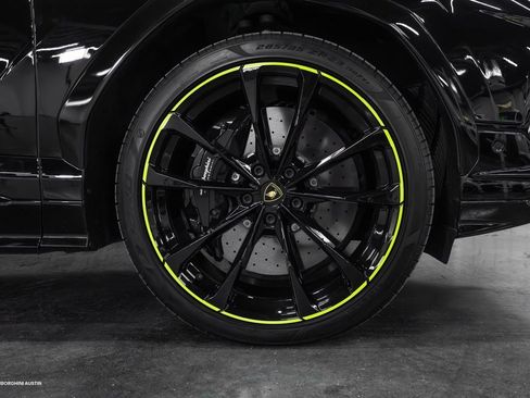 Used 2024 Lamborghini Urus S image 20