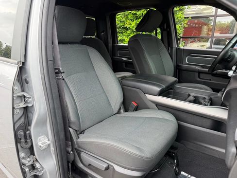 Used 2021 RAM 2500 Big Horn w/ Level B Equipment Group AWD/4WD image 34
