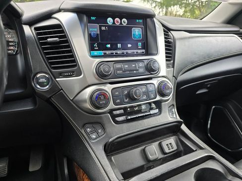 Used 2015 Chevrolet Suburban LTZ AWD/4WD image 19
