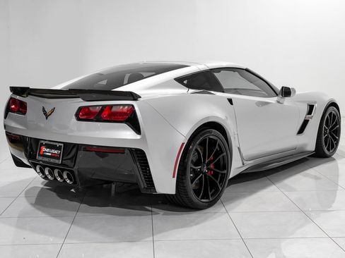 Used 2019 Chevrolet Corvette Grand Sport image 4