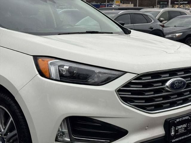 Used 2022 Ford Edge Titanium AWD/4WD image 7