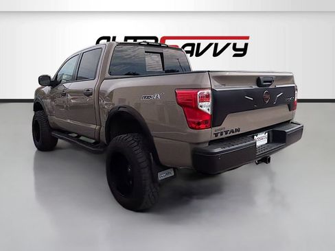 Used 2023 Nissan Titan PRO-4X w/ Pro-4x Convenience Package AWD/4WD image 5
