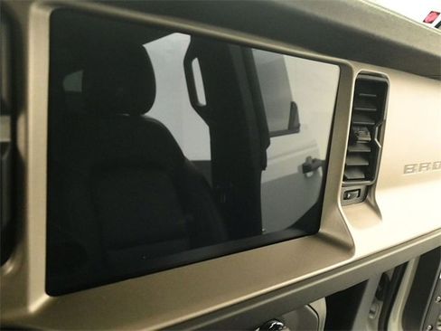 New 2026 Ford Bronco Outer Banks image 16