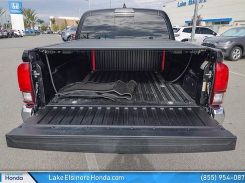 Used 2022 Toyota Tacoma SR5 image 29