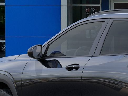 New 2026 Chevrolet Trax LT FWD image 36