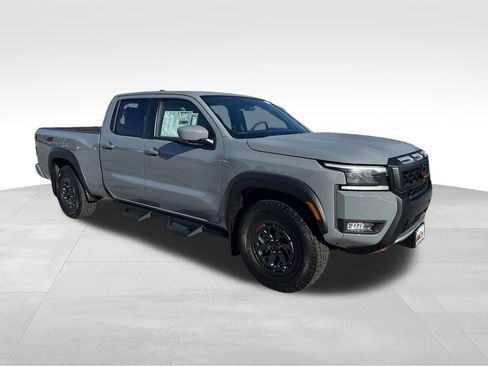 New 2026 Nissan Frontier PRO-4X w/ Pro Premium Package AWD/4WD image 8