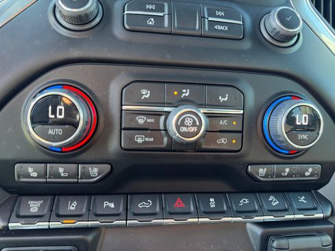 Used 2023 Chevrolet Silverado 2500 LTZ w/ LTZ Plus Package image 25