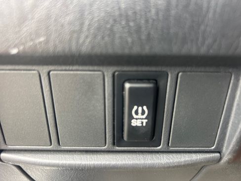 Used 2004 Toyota RAV4 4WD image 27