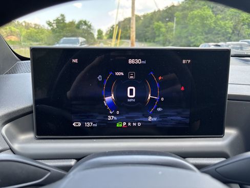 Used 2024 Chevrolet Silverado EV W/T AWD/4WD image 18