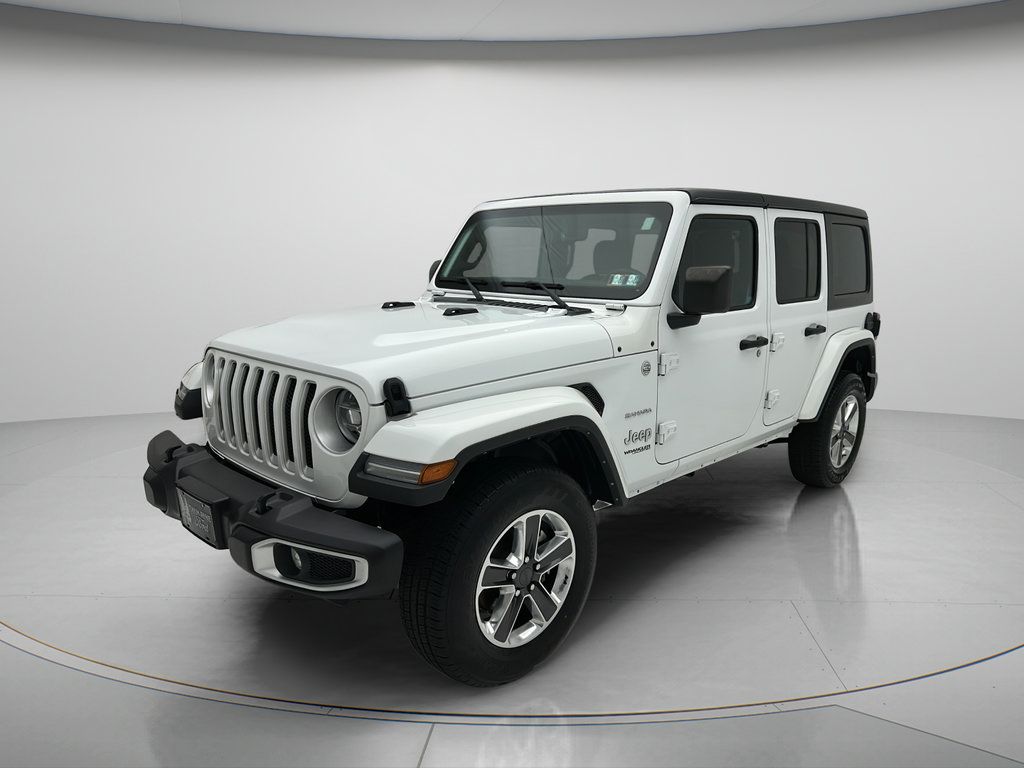 Used 2022 Jeep Wrangler Unlimited Sahara w/ LED Lighting Group AWD/4WD image 3