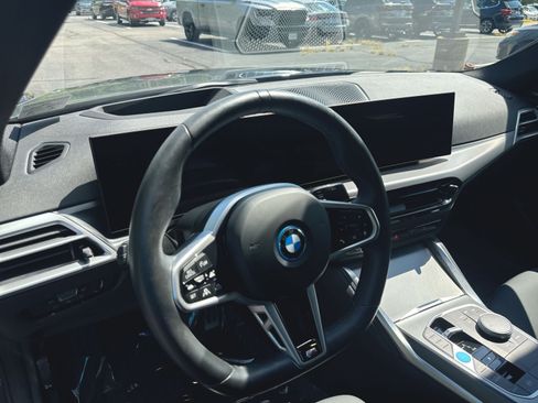 Used 2025 BMW i4 xDrive40i w/ M Sport Package AWD/4WD image 11